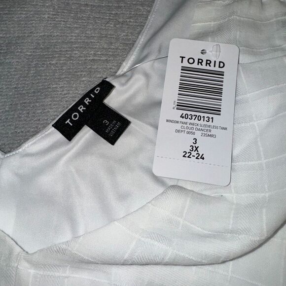 Torrid V-Neck White Tank Top with Cinched Waist and Tassel Sleeves Size 3 - Picture 5 of 8